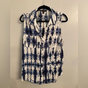 Rock & Republic sleeveless blouse size XL